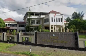 Gedung dan Kantor DPRD Kota Tomohon.